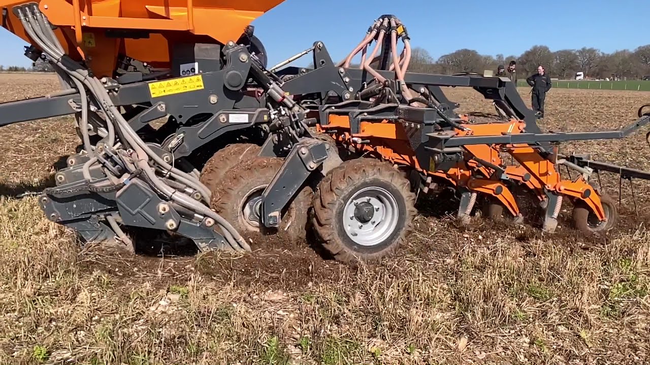 C&O Tractors demonstration Mzuri ProTil 4T