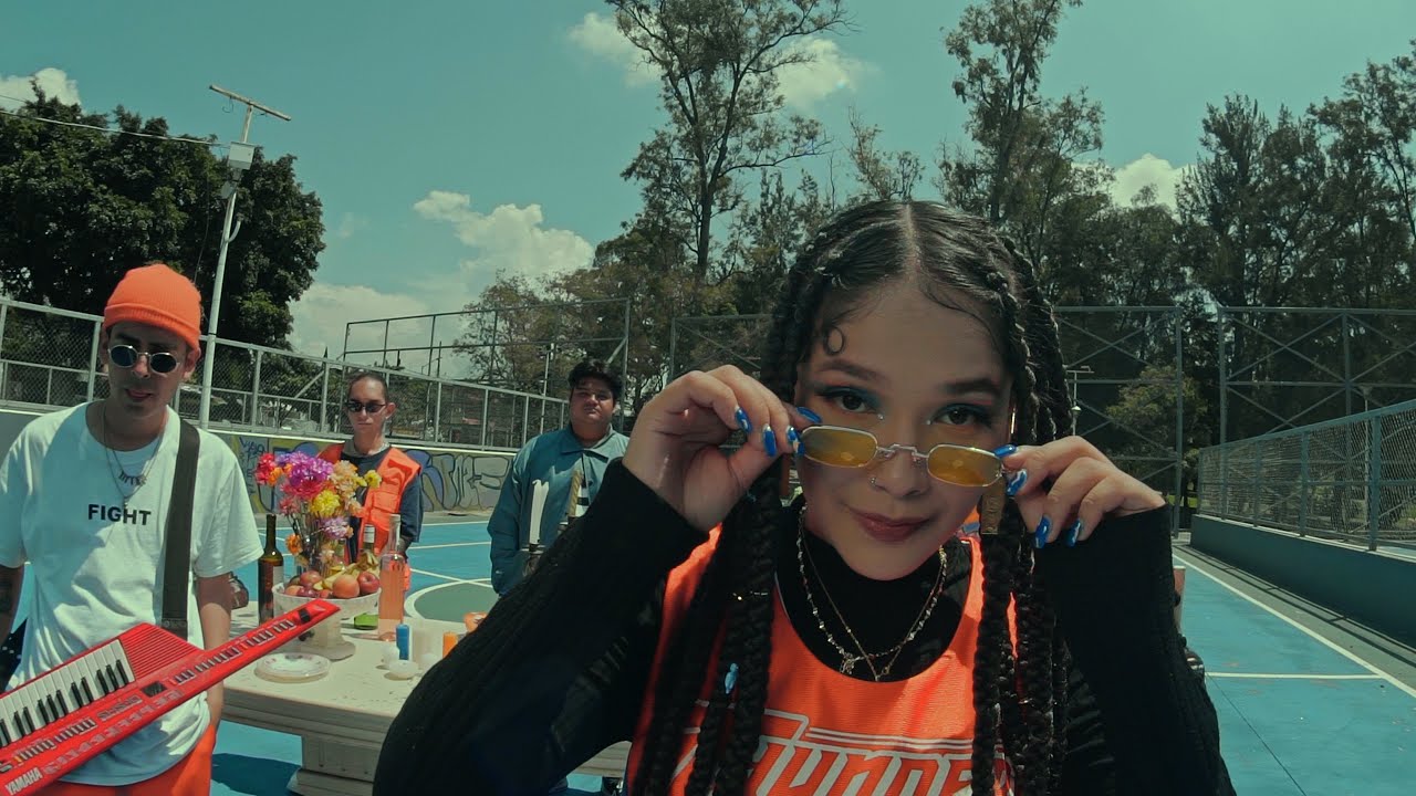 Astrid Cruz - Se Hace Tarde (Prod by Mikahl) [Video Oficial]