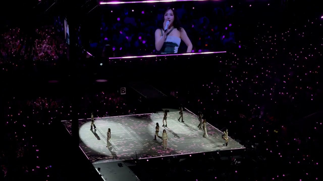 TWICE - What is Love? @ TWICE [THIS IS FOR] WORLD TOUR IN DALLAS - Day 1 [01.31.2026]