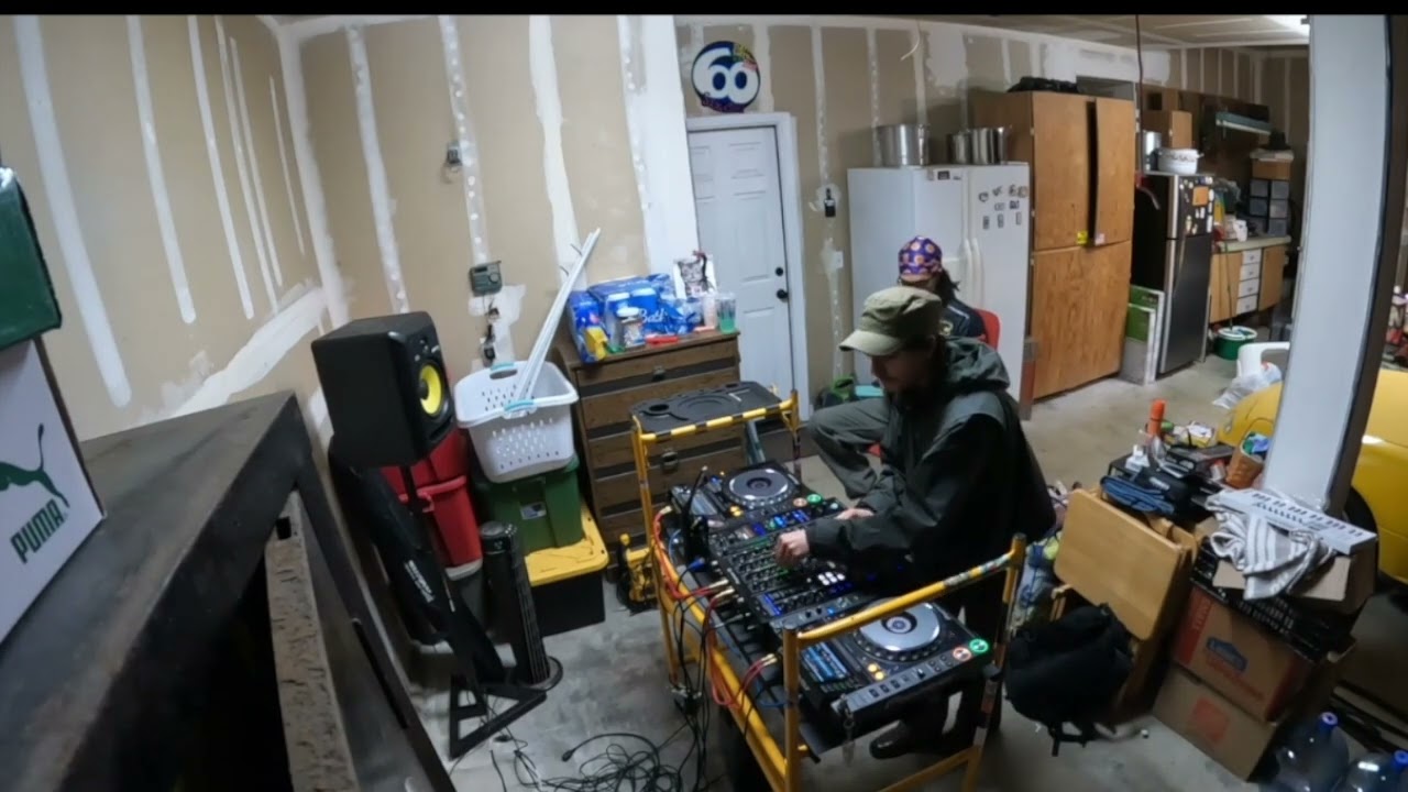 CHE JUST JAM 3/3