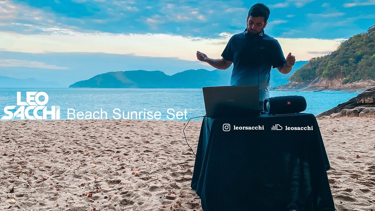 Leo Sacchi - Beach Sunrise Set - Gruta que Chora (Ubatuba, Sp)