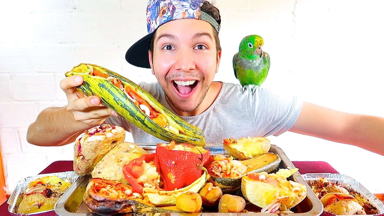Stuffed Bell Pepper & Potato • MUKBANG