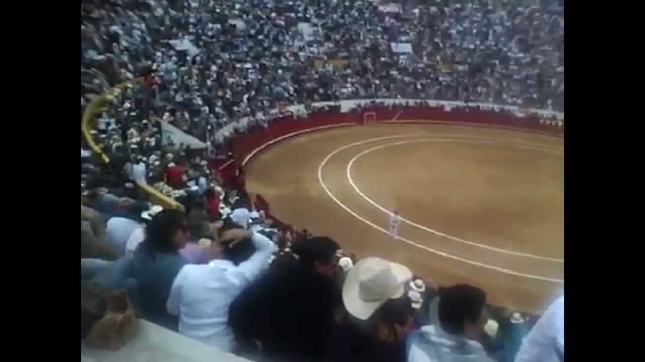 Himno a Quito Plaza de Toros