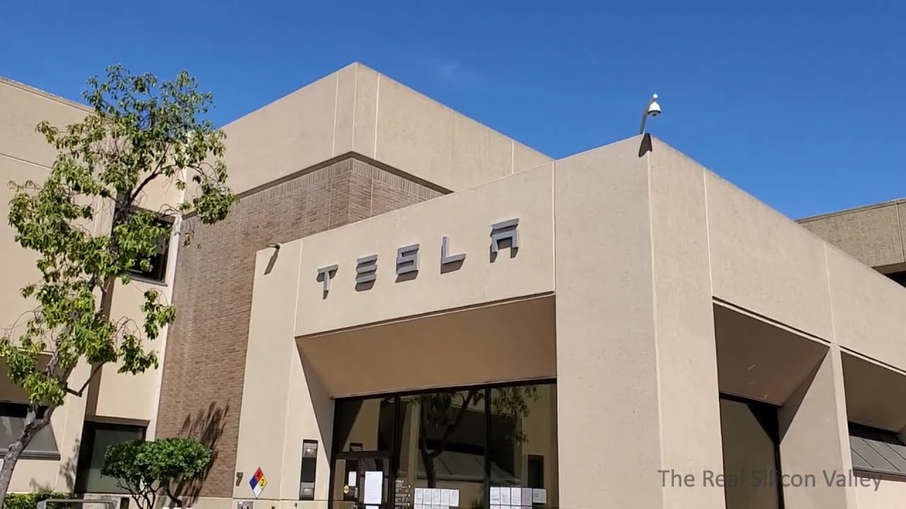 Driving to Tesla, Inc campus. Palo Alto.