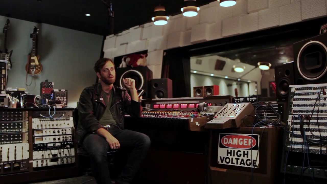 The Black Keys: Nashville Transplants - For The Love Of Music