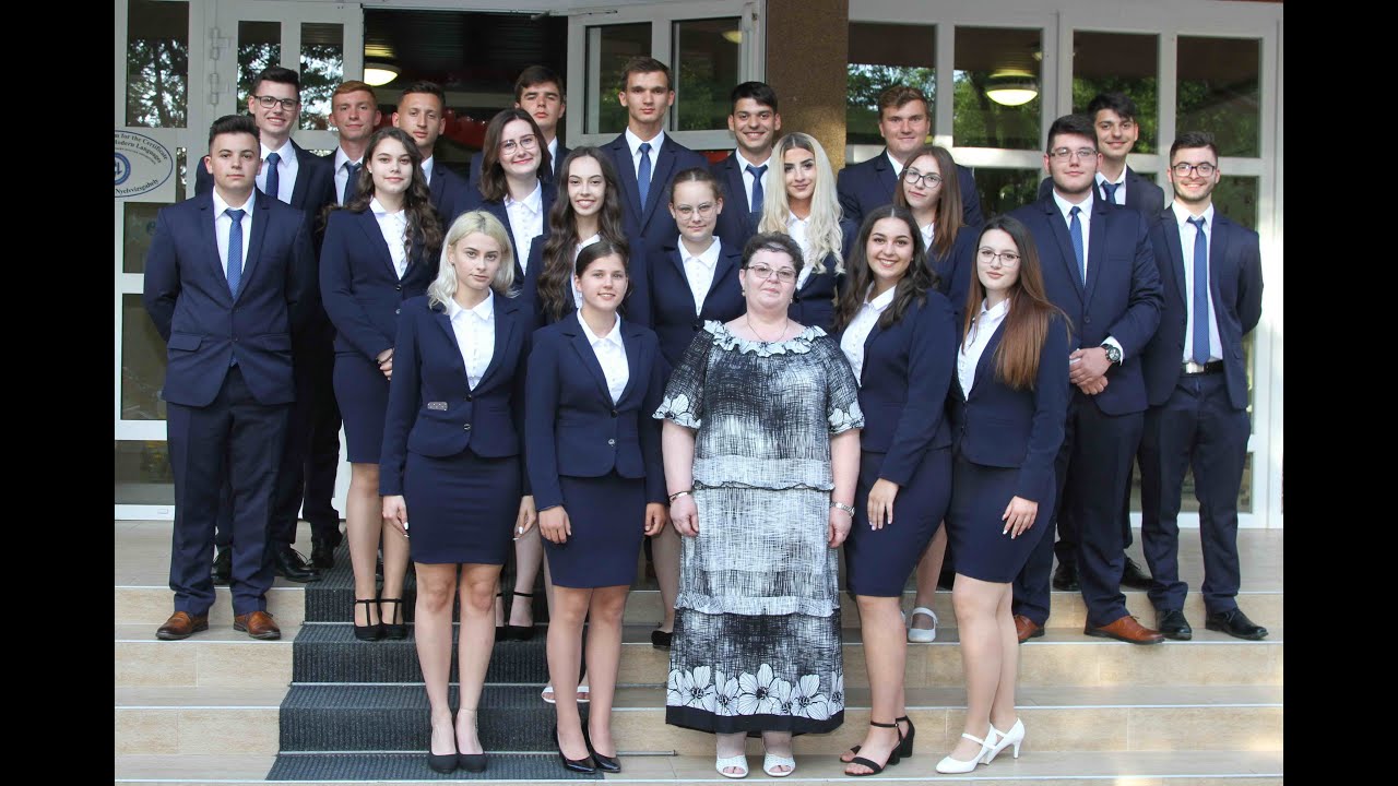 Nicolae Balcescu Román Gimnázium  Gyula  12/A     2021.