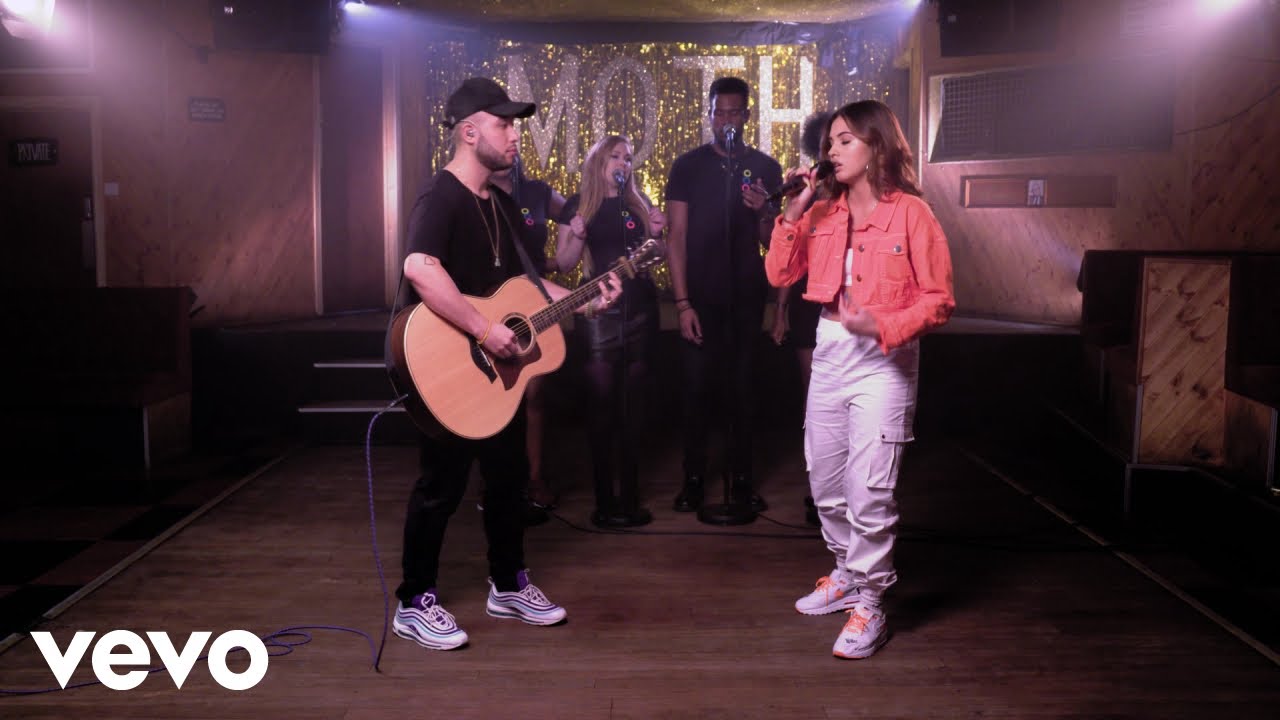 Mabel - Ring Ring (Acoustic Room Session)