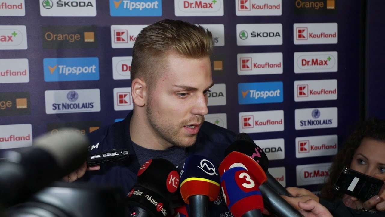 Slovenskí hokejisti sú už v Steel aréne