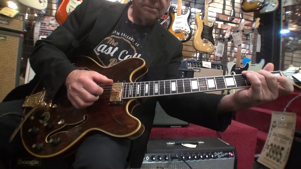 1970 Gibson ES355 Stereo at Guitar Showcase, San Jose - 3 - 10 - 2018 : )