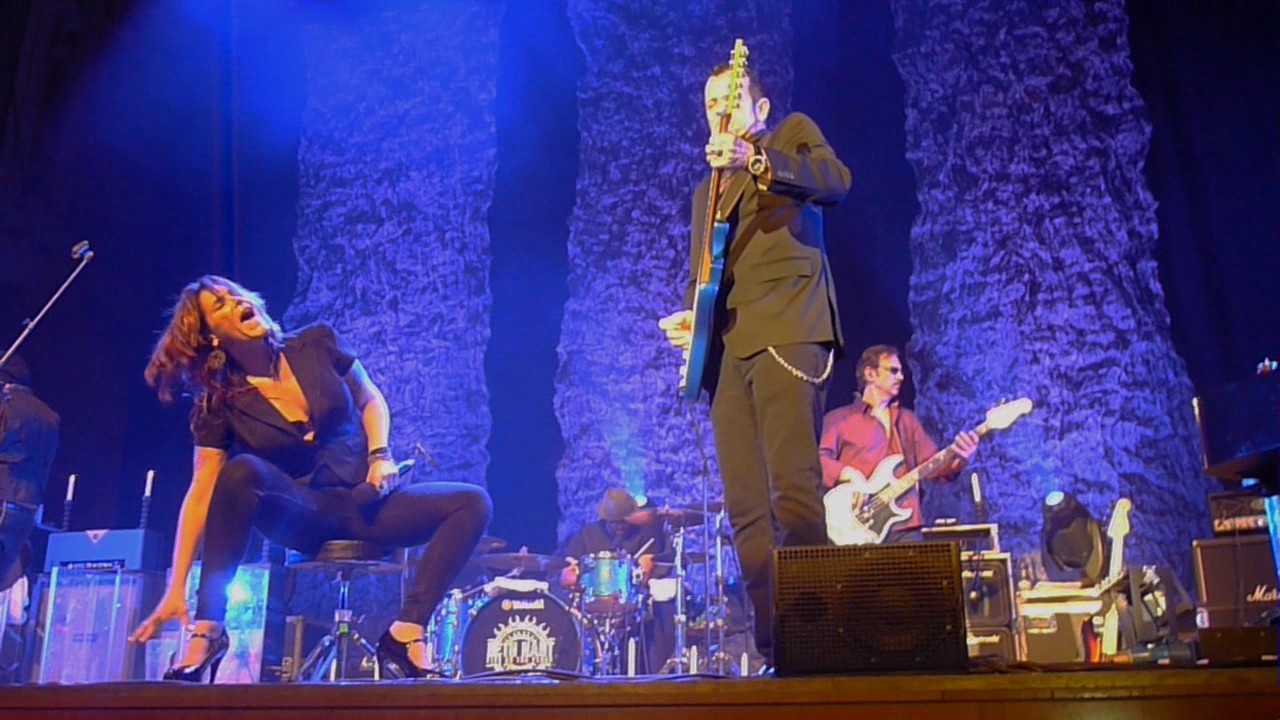 Beth Hart (Gary Hoey on guitar) - Id Rather Go Blind @ Historische Stadthalle-Wuppertal - 2017.05.24
