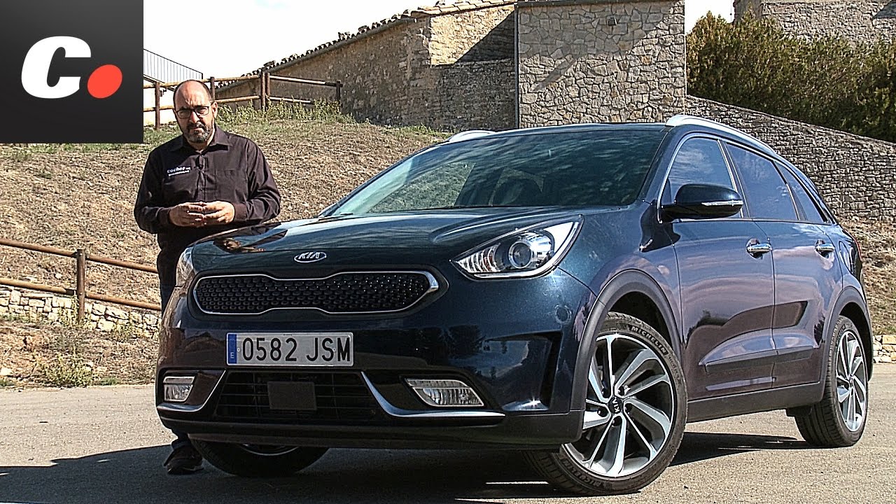 Kia Niro Hybrid | Prueba / Test / Review en español | coches.net
