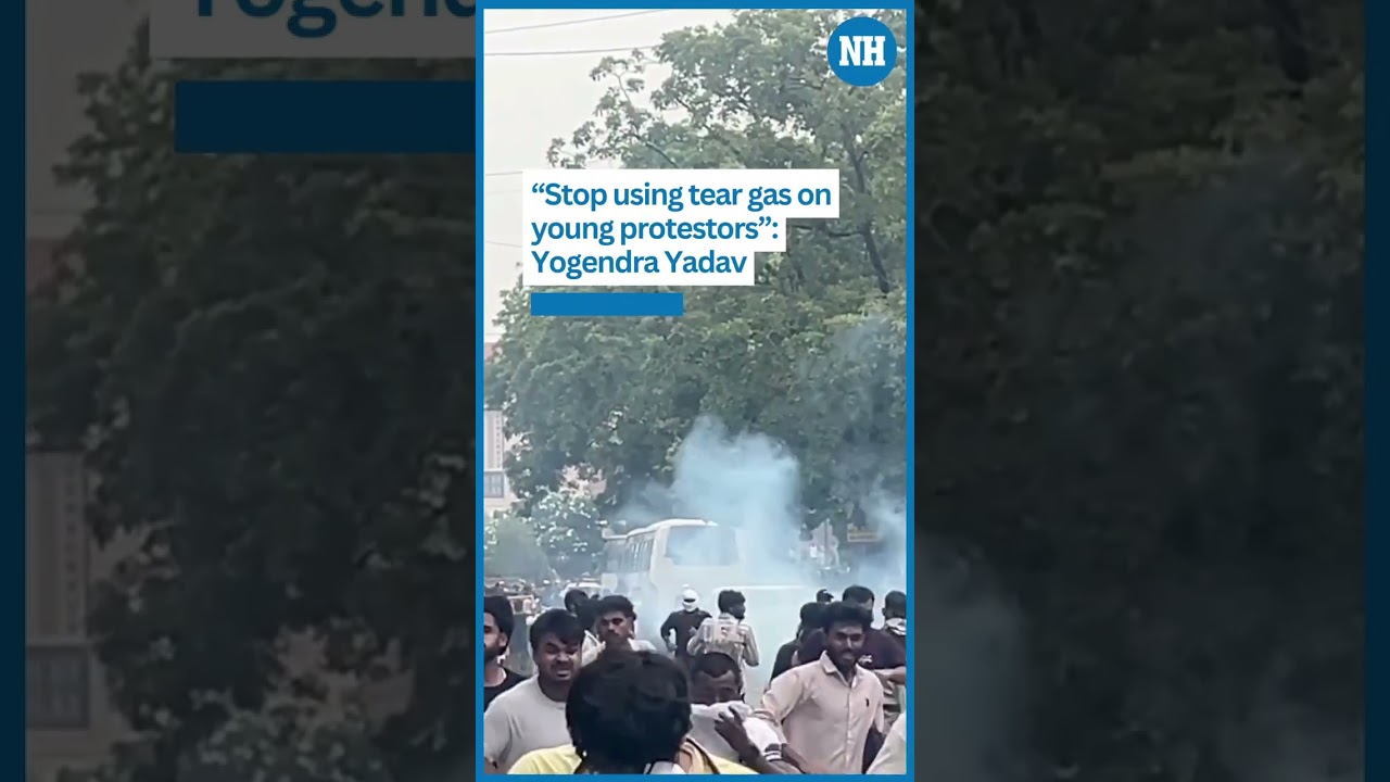 Delhi Police resorted to a lathicharge after protesters allegedly tried to breach barricades