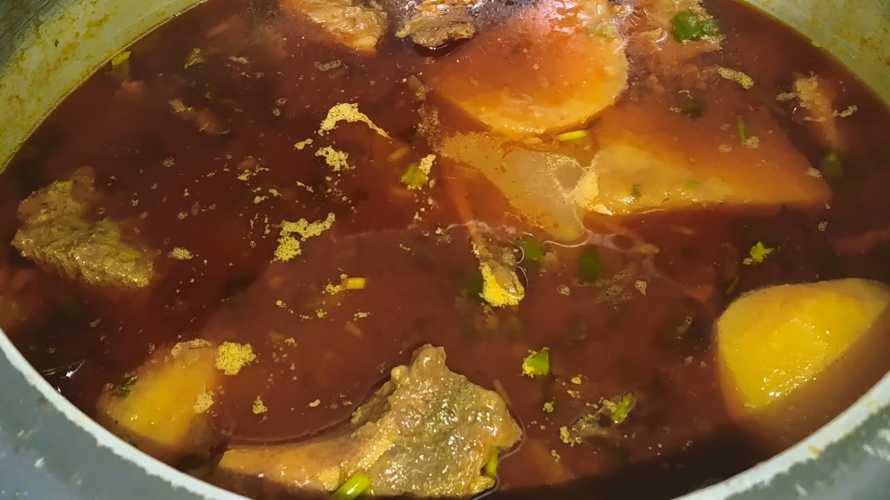 Simple Aloo Gosht Recipe | लाजवाब आलू गोश्त का सालन | Quick & Easy Mutton Curry