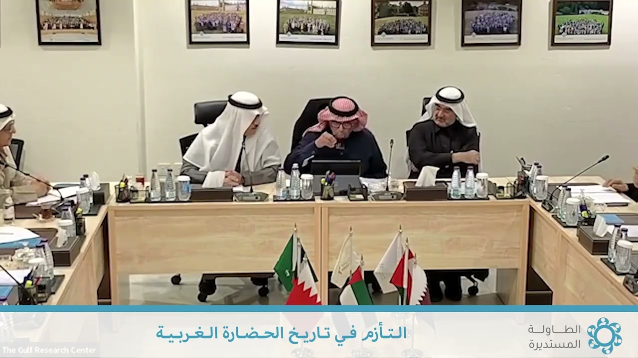 الإعلامي عبدالعزيز العيد || ندوة الطاولة المستديرة