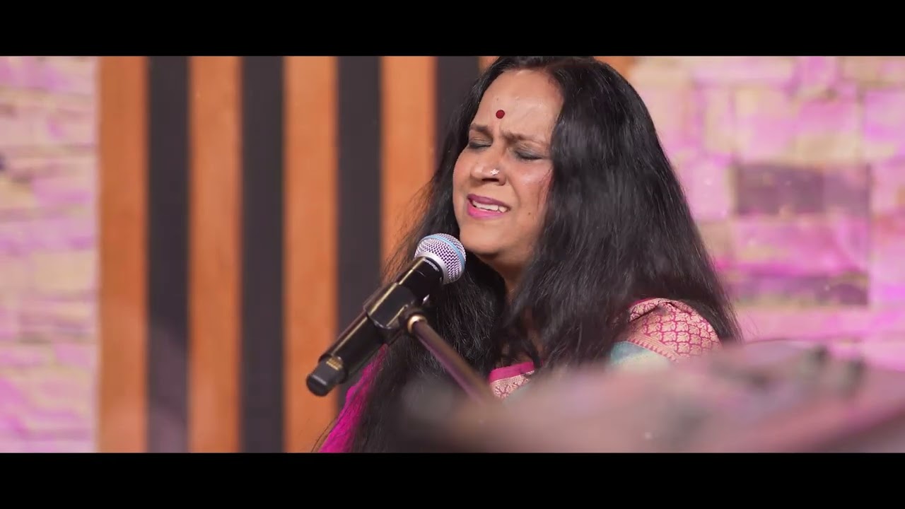 BHAGAVAN TWADEEYA CHARANE