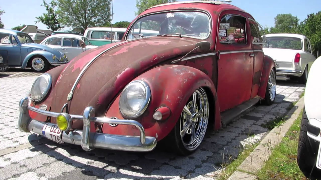 vw beetle red oval ragtop  Hangarz aircooled meeting Nazareth 2014