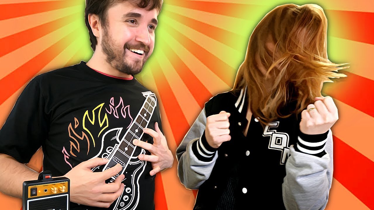 CAMISA COM GUITARRA EMBUTIDA - GAGA (Ep. 03)