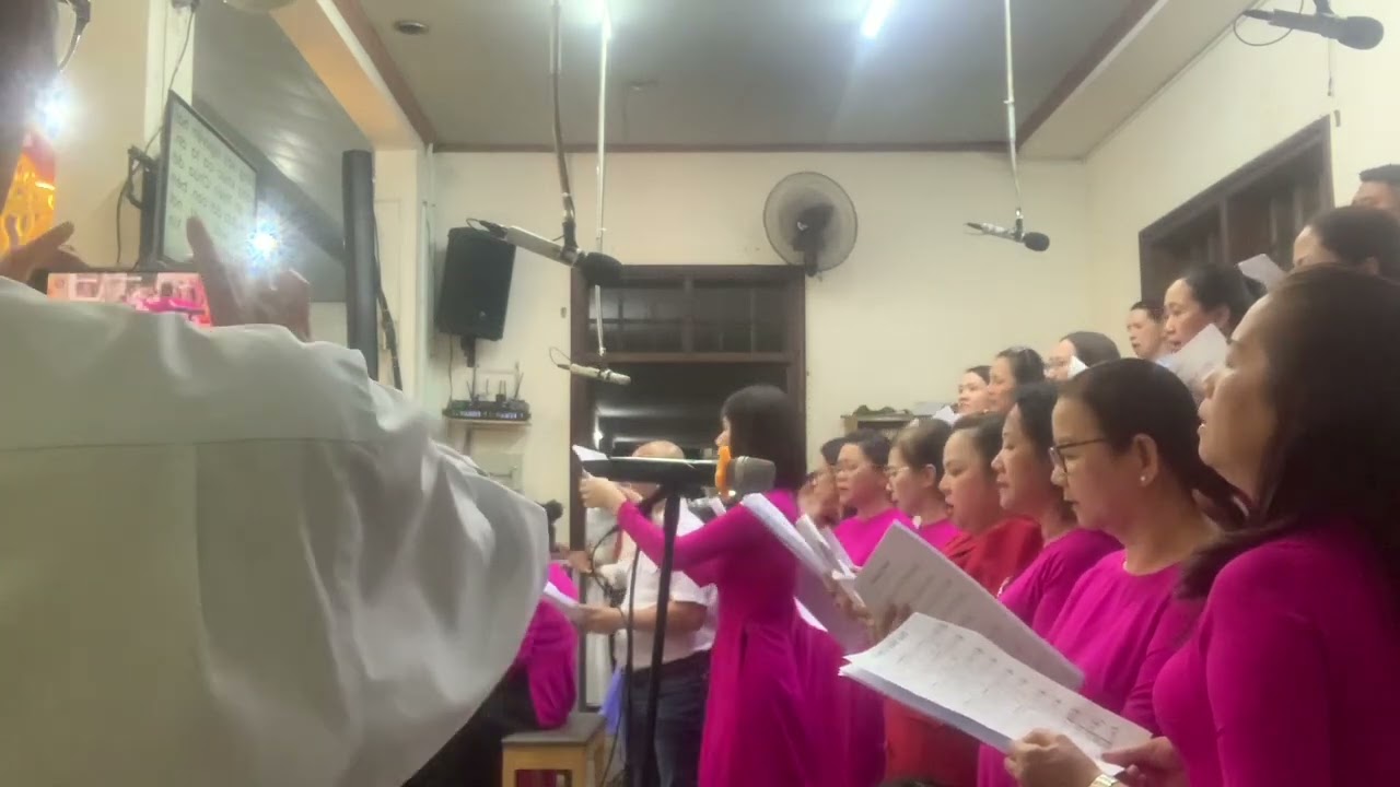 Dắt dìu con đi. 