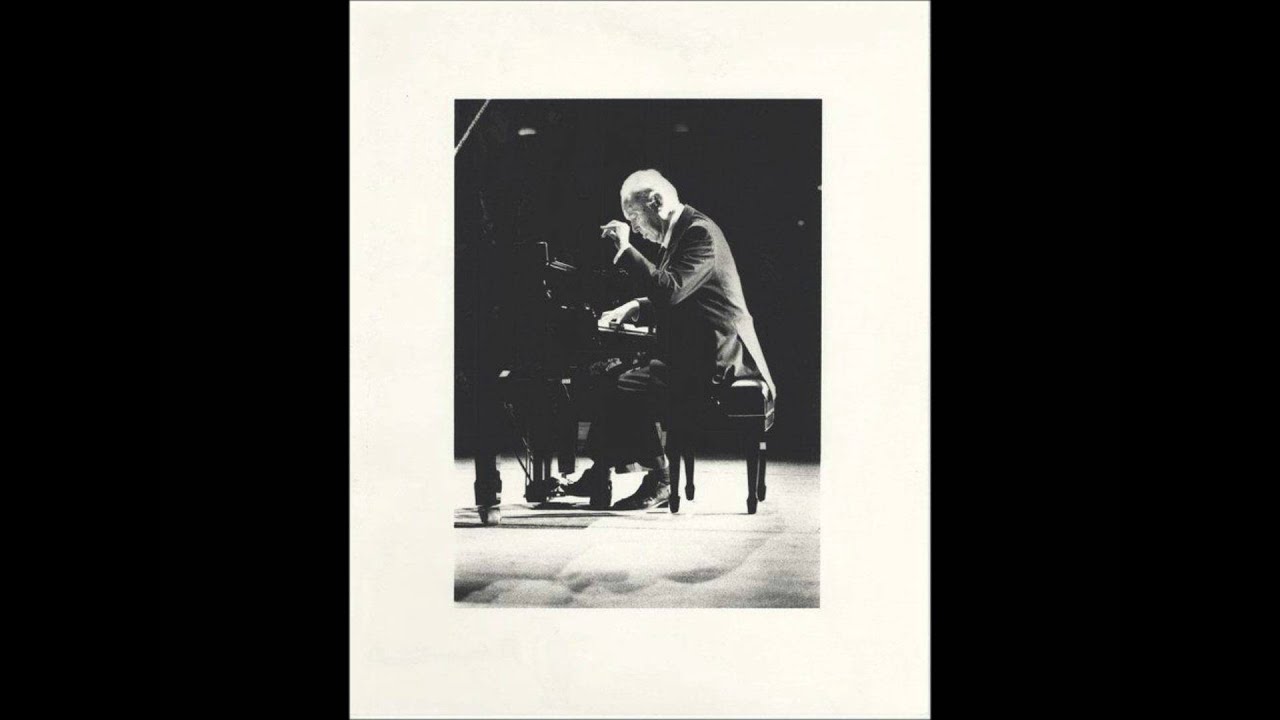 Ervin Nyiregyházi, piano - Liszt/Nyiregyházi - March of the Three Holy Kings from Christus