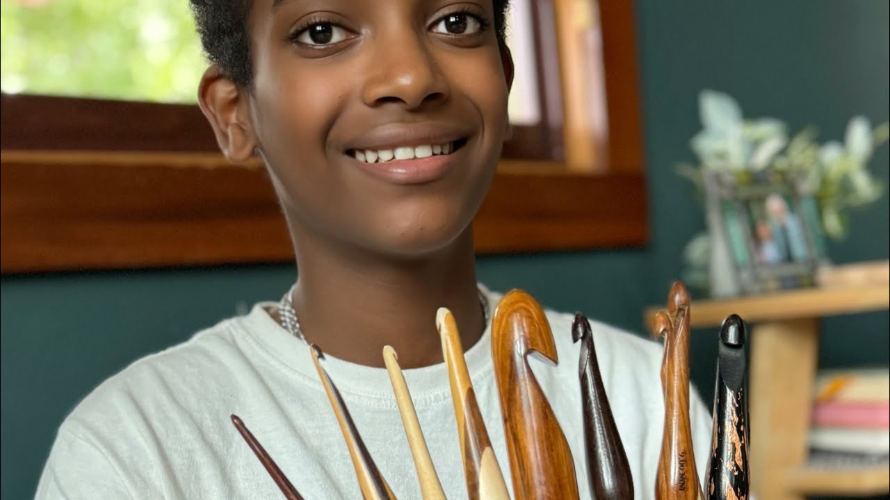 Crochet Hook Unboxing by Jonah’s Hands