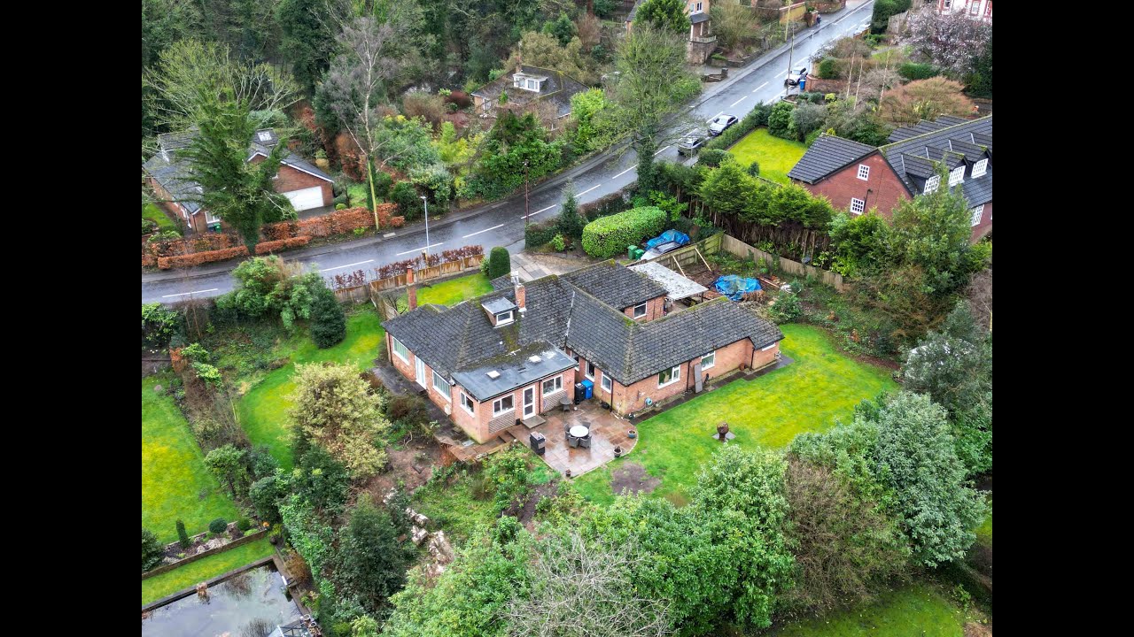 9 Dane Bank Road Lymm    Offers Over £900,000      4 Bedroom Detached House