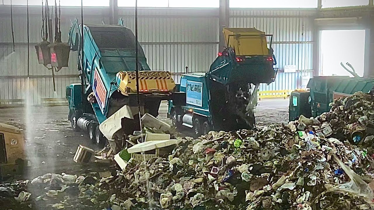 LA Garbage Trucks Dumping Trash