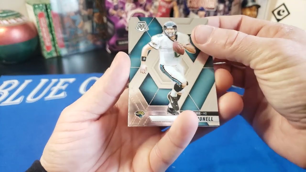 Pops pack attack with bonus packs. Are hangers bangers? 🤷‍♂️ #begood 