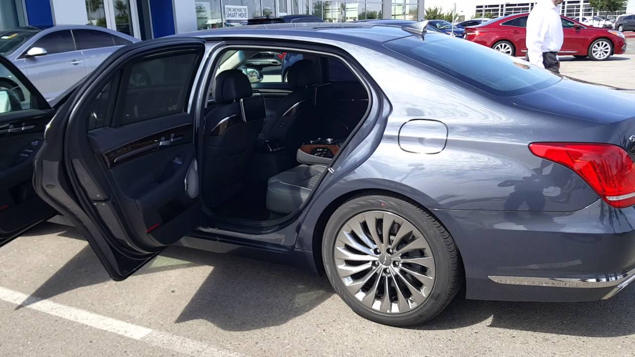 Genesis G90 HTRAC 5.0 AWD