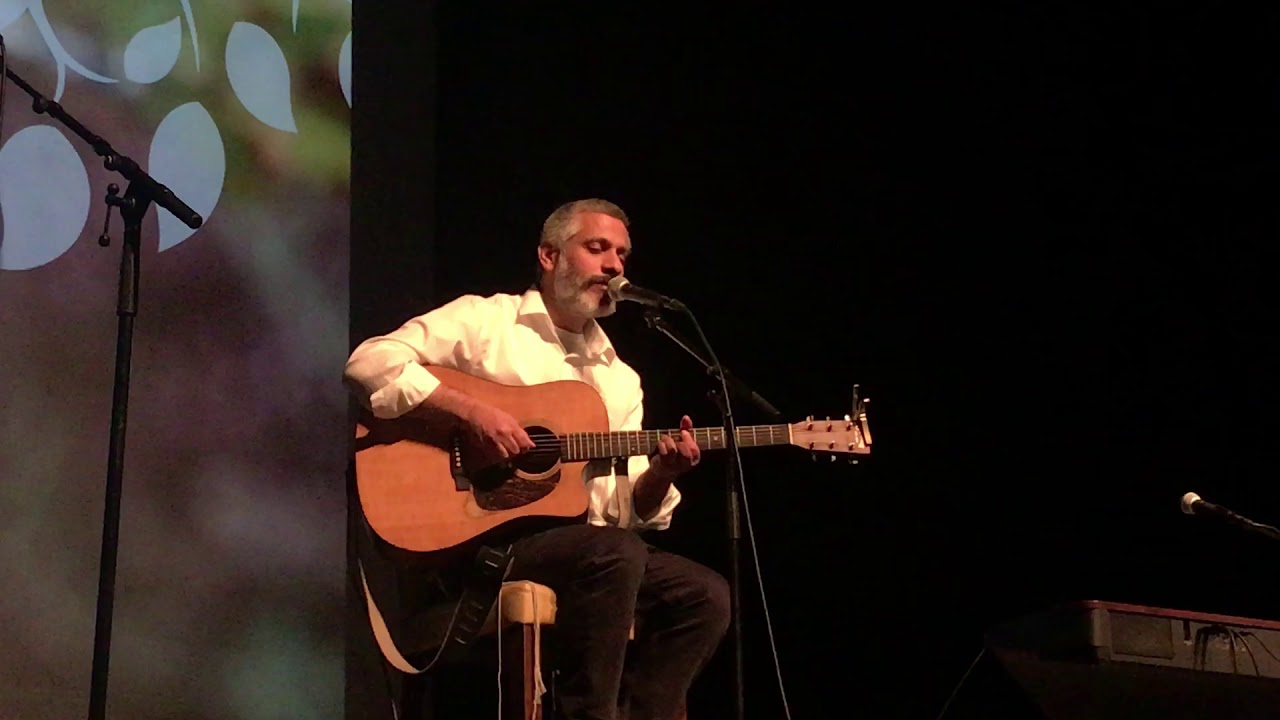 אביתר בנאי - אָב הָרַחֲמָן בביצוע אקוסטי