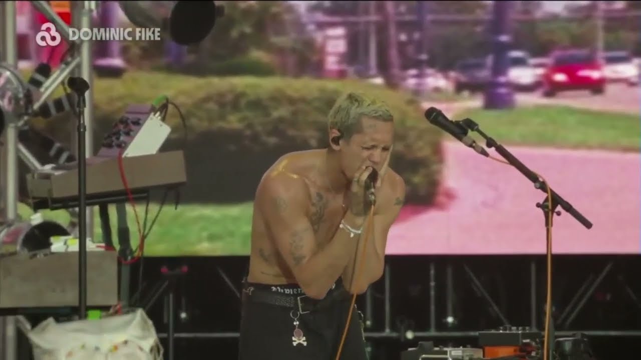 Dominic Fike - misses (Live at Bonnaroo 2024)