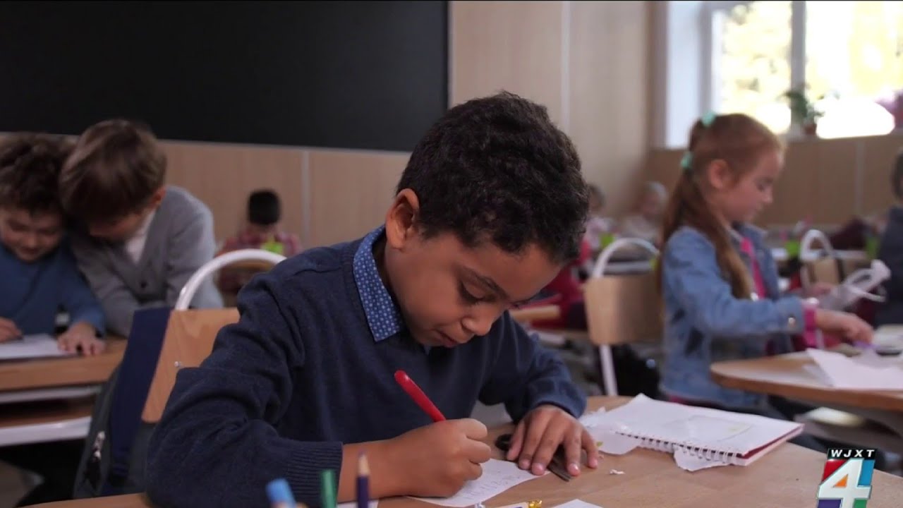 Why parents say they are moving their students from Duval County public schools and heading to c...