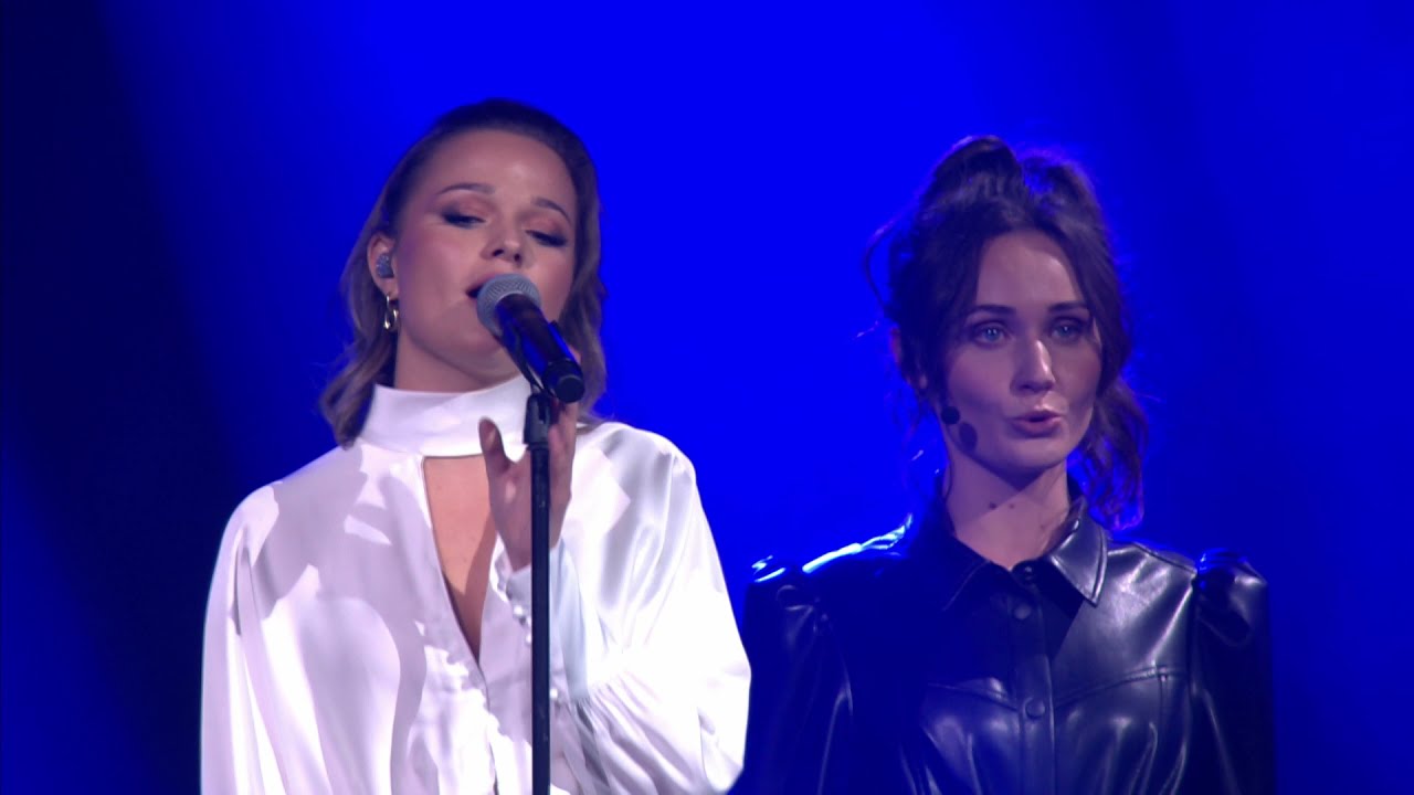 Regi, Scala & Kolacny Brothers, Pauline - Duizend Sterren (Live in het Sportpaleis)