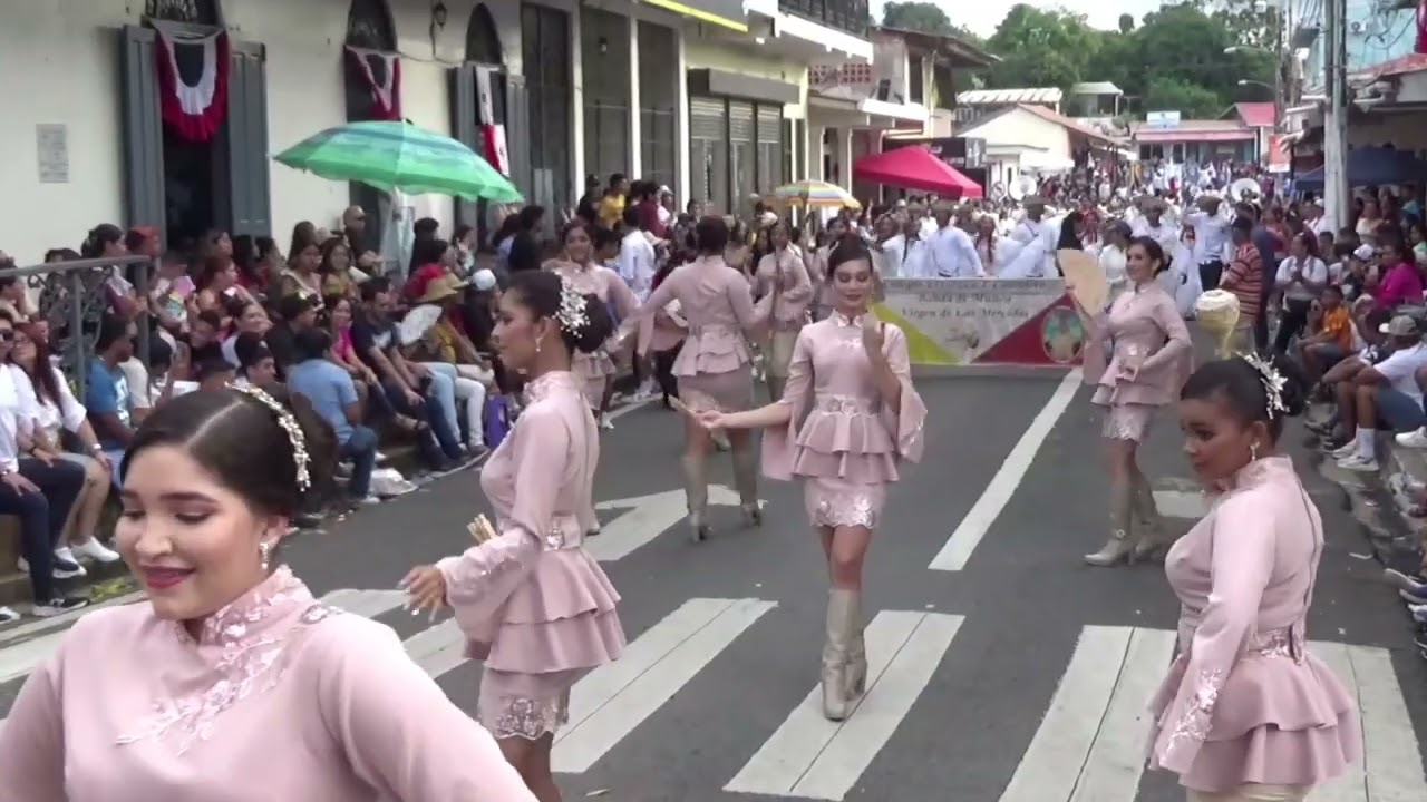 COLEGIO FRANCISCO I CASTILLERO GUARARÉ DESFILE EN LAS TABLAS 23 DE NOVIEMBRE.