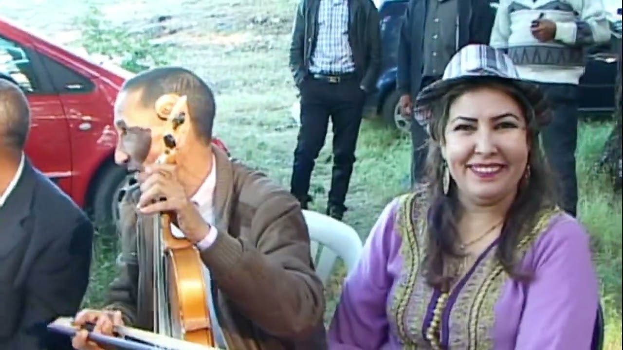 moha amzyane et hassan chouaf ... نجوم الاغنية الامازيغية بالاطلس المتوسط 