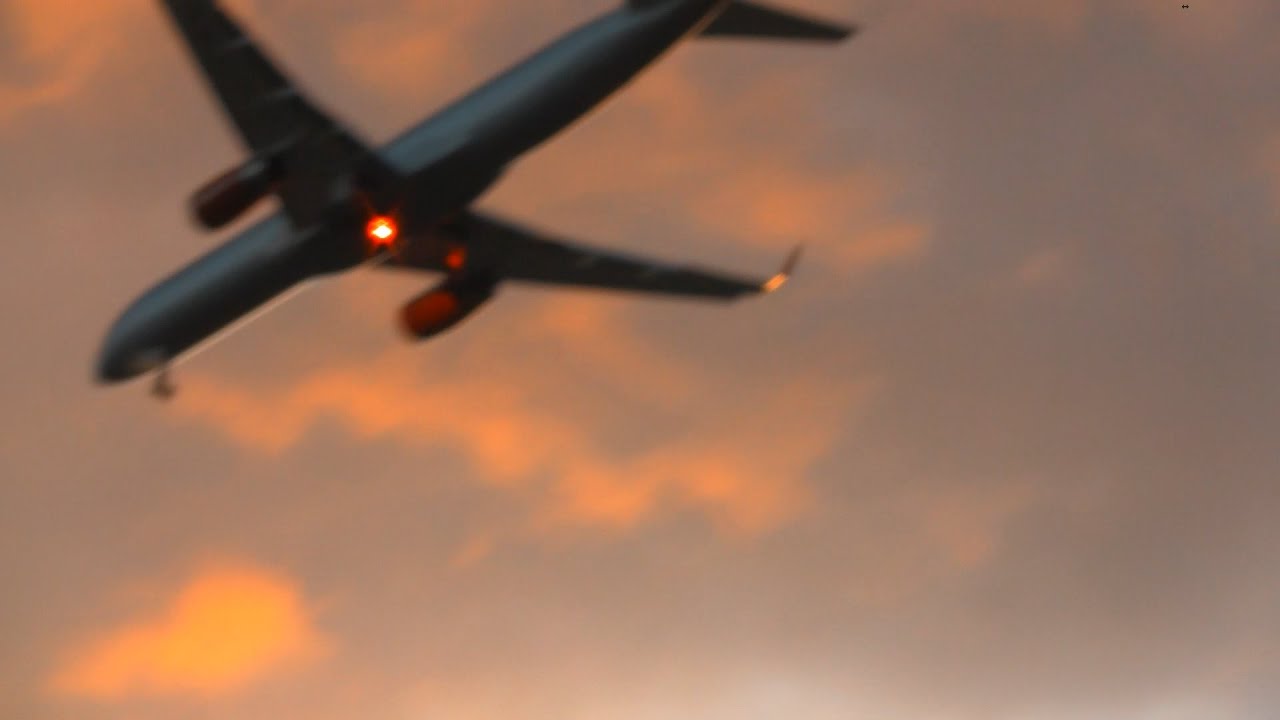 Amazing crosswind landings and takeoffs at Athens int.