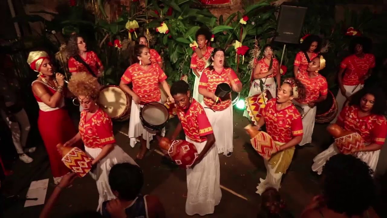 Oxum - Oro mi maió - Maracatu Ventos de Ouro ( IV Noite Cultural)