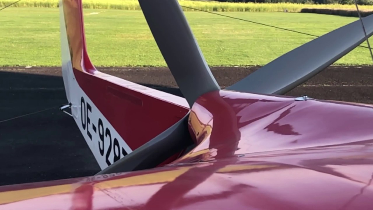 Flying a HB23 touring motor glider with a pushprop in Hofkirchen im Traunkreis LOLH