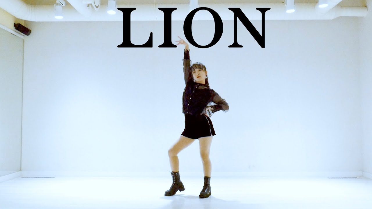 (G)-IDLE (여자아이들) - LION Dance Cover by Yujony