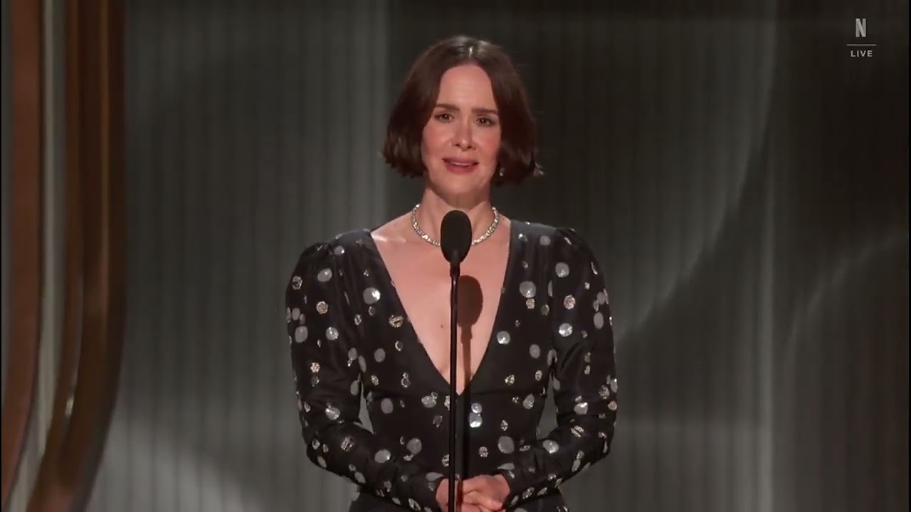 Sarah Paulson durante o In Memoriam do Actors Awards.