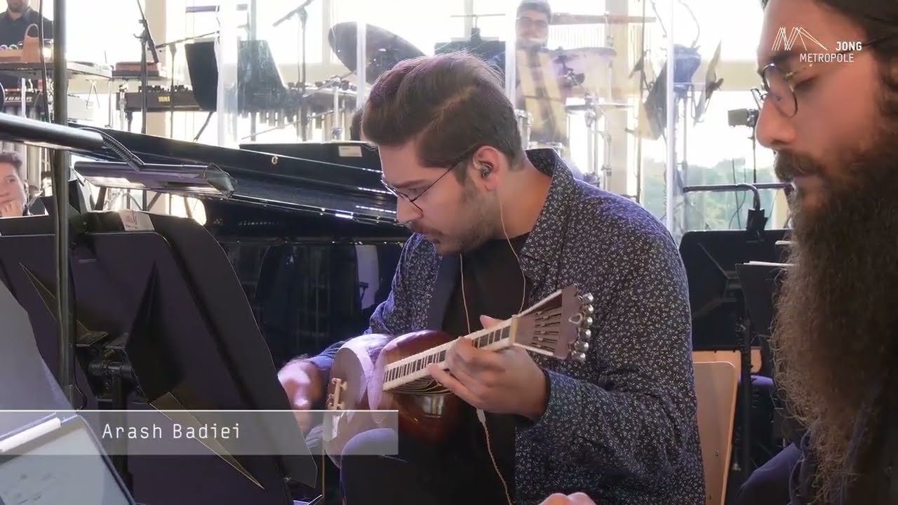 Alilar (Jong Metropole feat. Arash Badie) Live at Radio Kootwijk