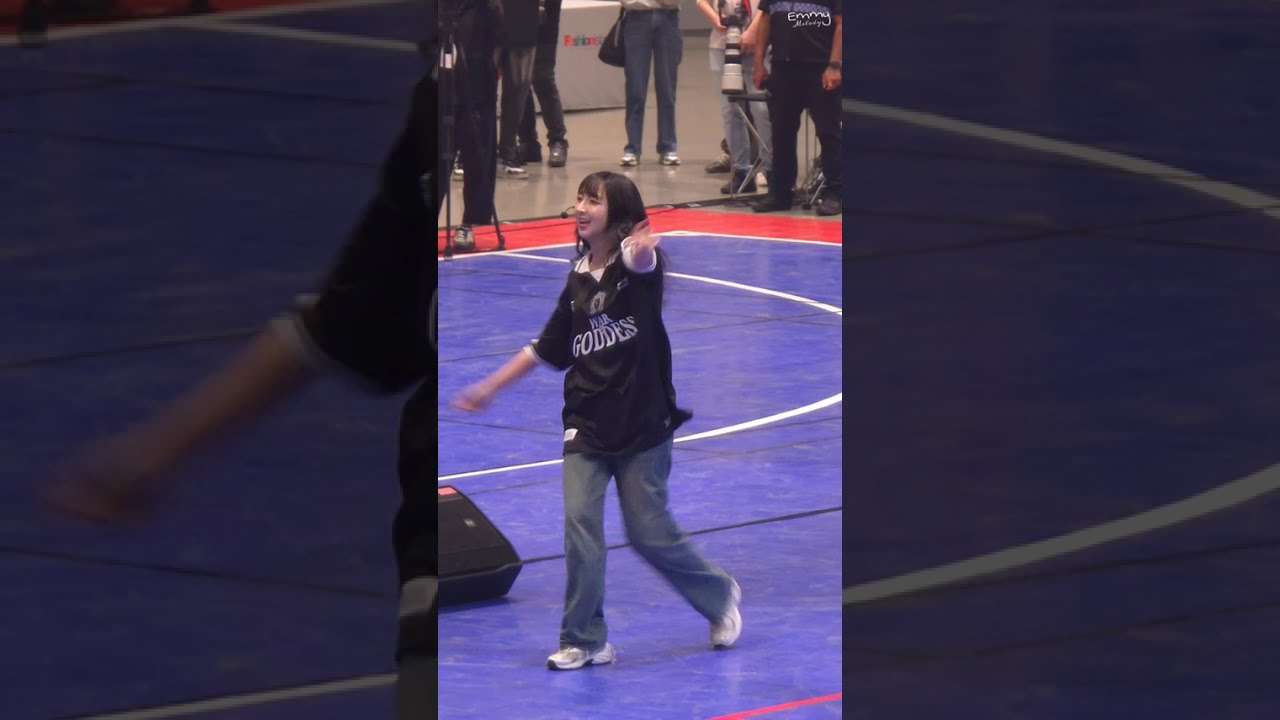 Emmy BNK48 - 
