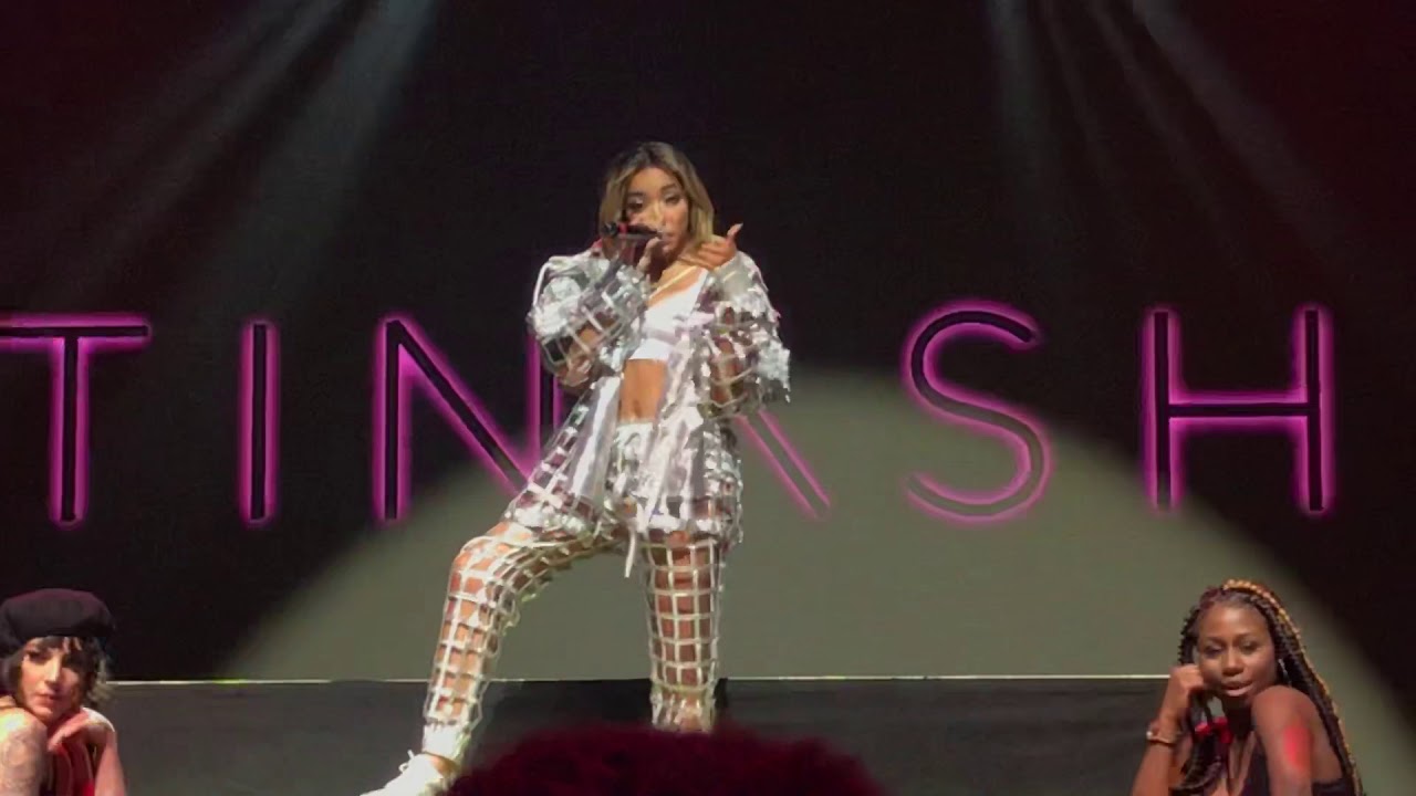TINASHE — Faded Love (Live at The Novo BET Experience 2018)