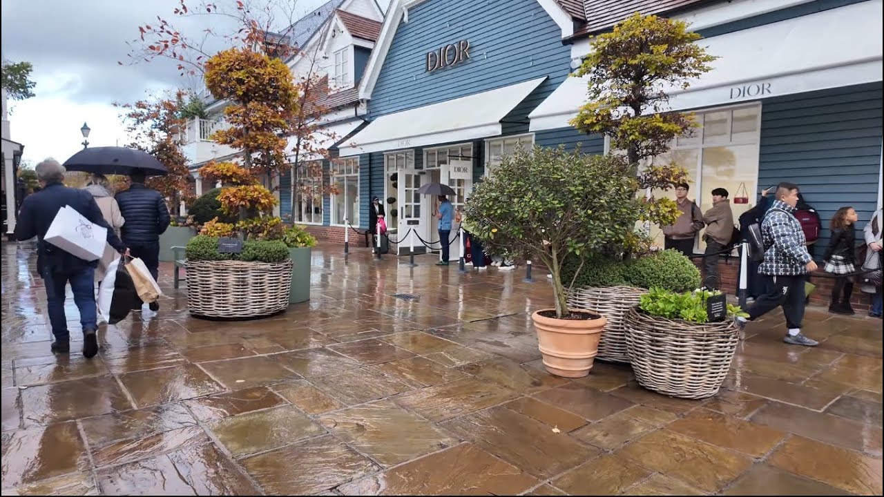 Bicester Village England UK Market Tour Walk Shopping 4K HDR