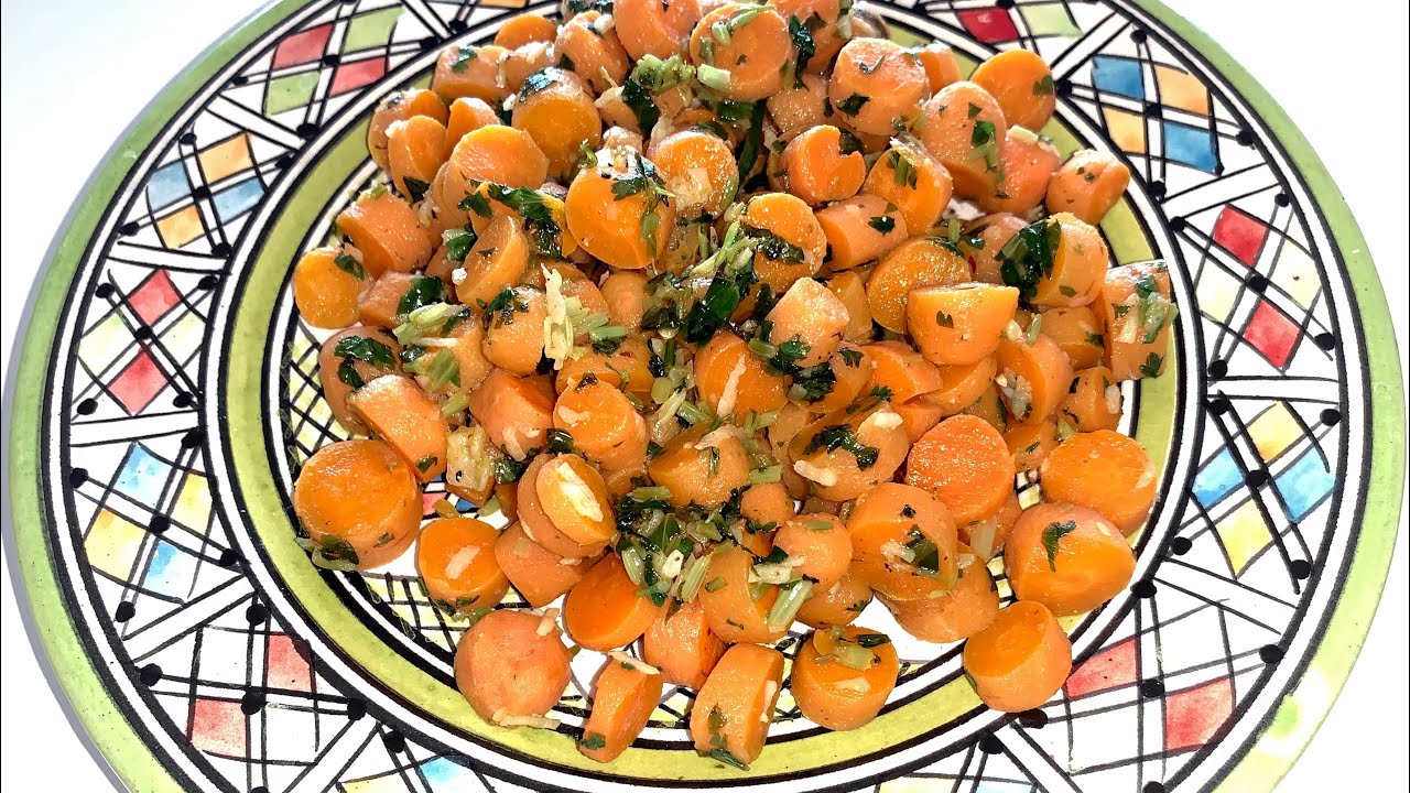 Healthy And Tasty Moroccan Carrots Recipe With Olive Oil, Garlic And Lemon Juice