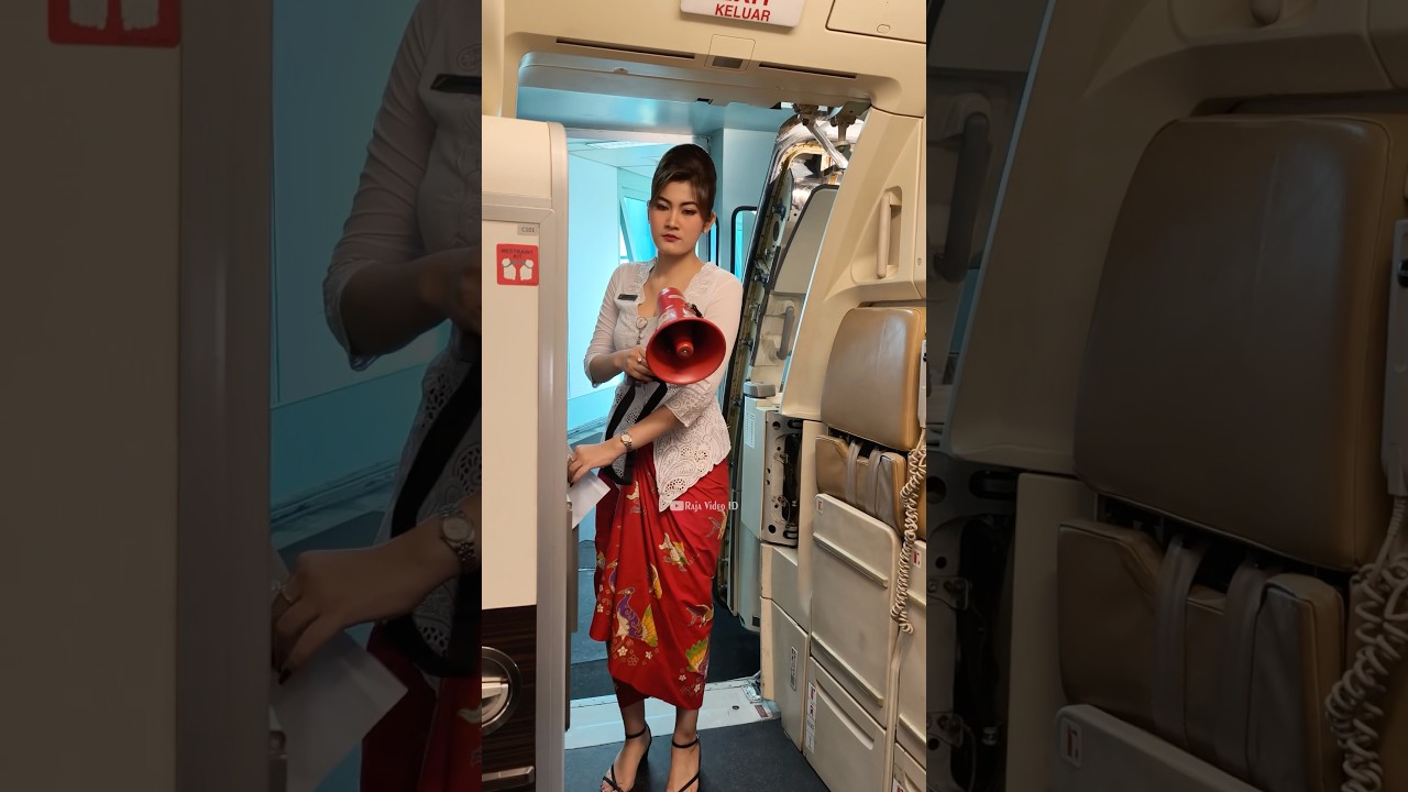 Kesibukan Pramugari Cantik Batik Air dalam Pesawat Sebelum Proses Boarding Penumpang 😁🥰🥰🫰🫰