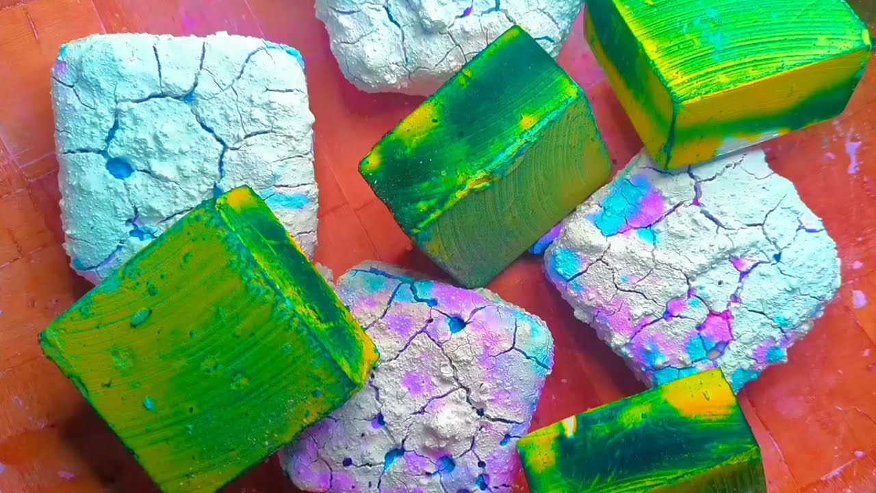 Green Dyed Soft & Crunchy Chalk Blocks Crush ASMR Oddlysatisfying Sleepaid Relaxation Therapy ASMR