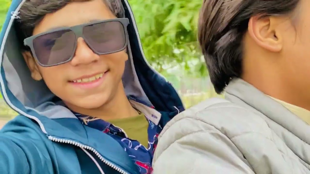 My first Vlog aj boht maza kia 😂😂😂😅shogli full 😂subscribe 🙌😅😂