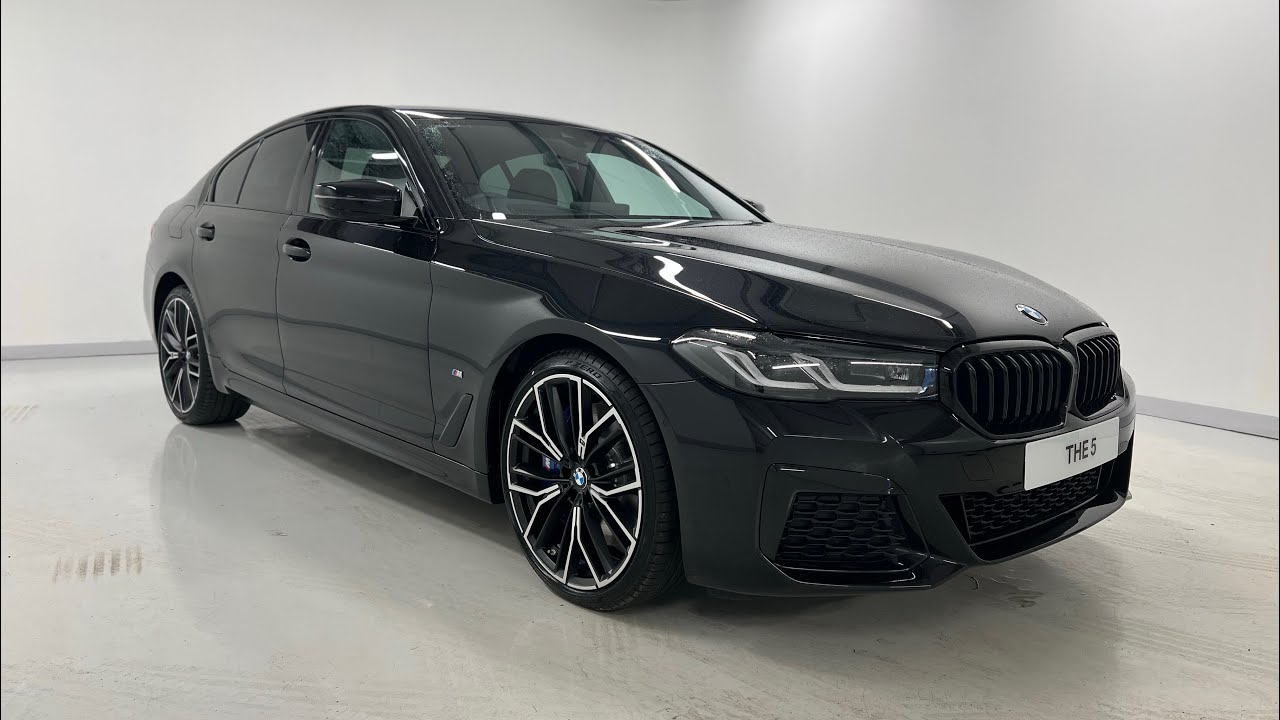 BMW 530d xDrive M Sport - Black Sapphire