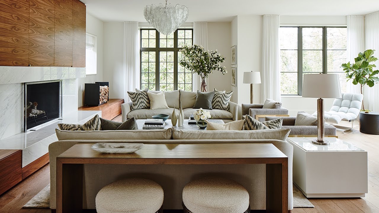 House Tour: A Comfortable & Contemporary Home