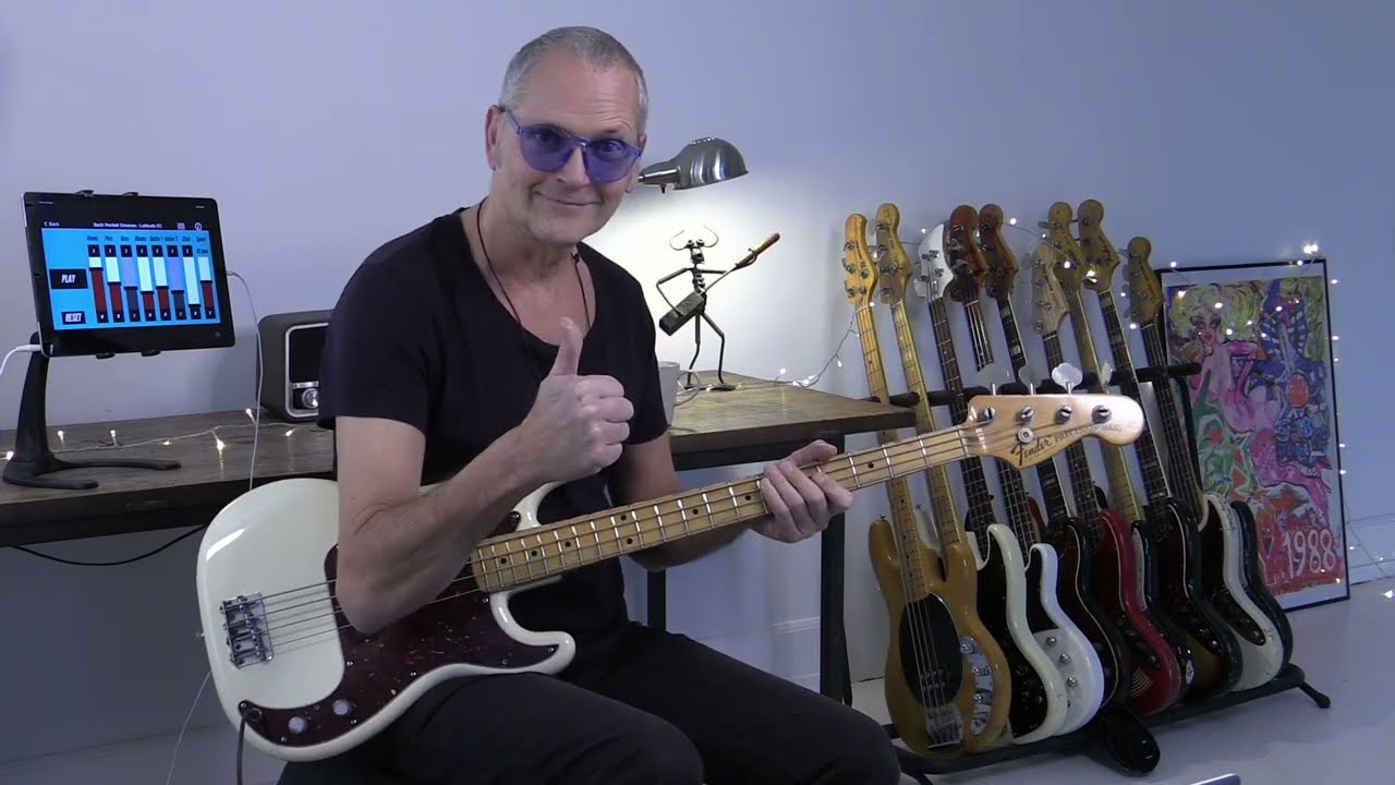 MarloweDK on Bass using the Back Pocket Grooves app